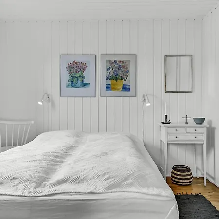 Vakantiehuis 4 Bedroom Beautiful In Fåborg