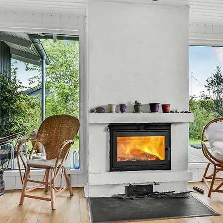4 Bedroom Beautiful In Nyaraló *